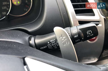 Внедорожник / Кроссовер Mitsubishi Pajero Sport 2013 в 