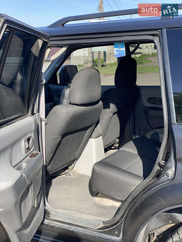 Позашляховик / Кросовер Mitsubishi Pajero Sport 2001 в Києві