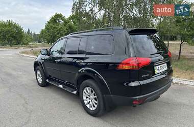 Внедорожник / Кроссовер Mitsubishi Pajero Sport 2010 в Днепре