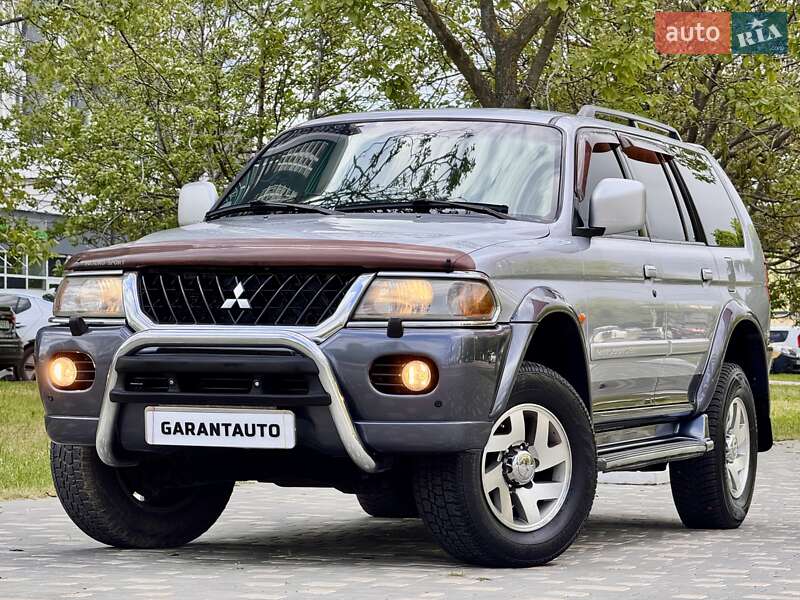 Mitsubishi Pajero Sport 2004