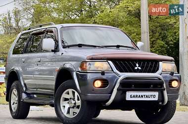 Позашляховик / Кросовер Mitsubishi Pajero Sport 2004 в 