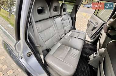 Позашляховик / Кросовер Mitsubishi Pajero Sport 2004 в 
