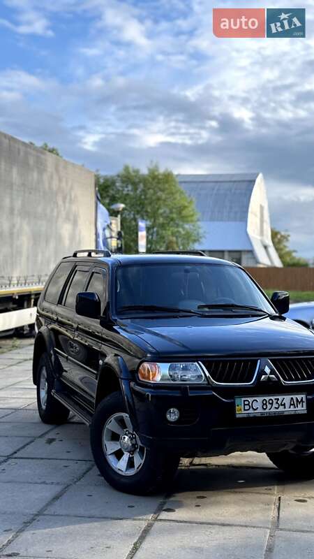 Позашляховик / Кросовер Mitsubishi Pajero Sport 2006 в 