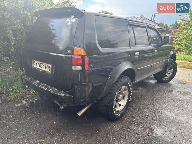 Позашляховик / Кросовер Mitsubishi Pajero Sport 2003 в Харкові