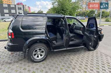 Позашляховик / Кросовер Mitsubishi Pajero Sport 2008 в 