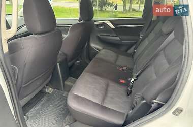 Внедорожник / Кроссовер Mitsubishi Pajero Sport 2016 в 