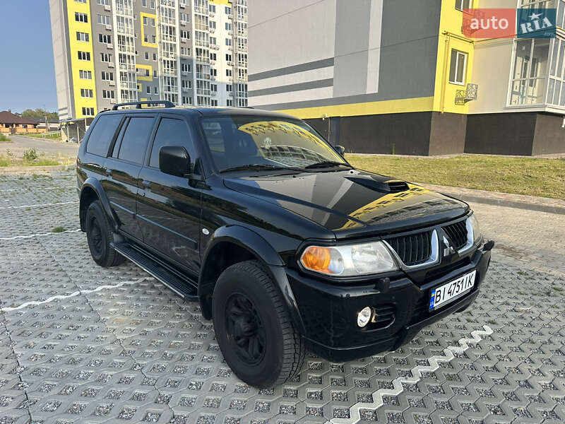 Внедорожник / Кроссовер Mitsubishi Pajero Sport 2008 в Полтаве