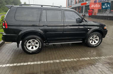 Позашляховик / Кросовер Mitsubishi Pajero Sport 2006 в 