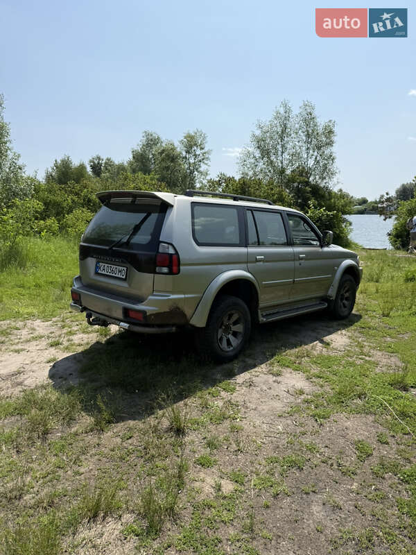 Внедорожник / Кроссовер Mitsubishi Pajero Sport 2006 в Киеве