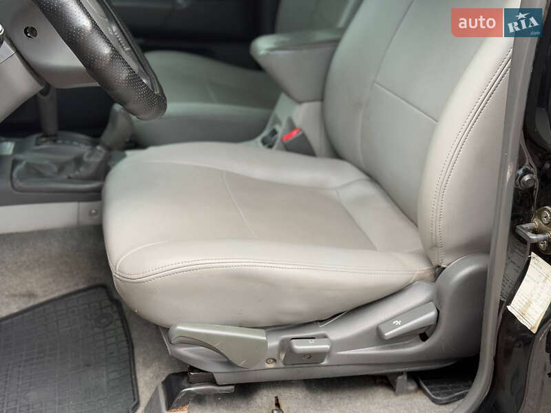 Внедорожник / Кроссовер Mitsubishi Pajero Sport 2003 в Днепре