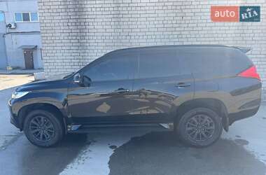 Внедорожник / Кроссовер Mitsubishi Pajero Sport 2019 в Днепре