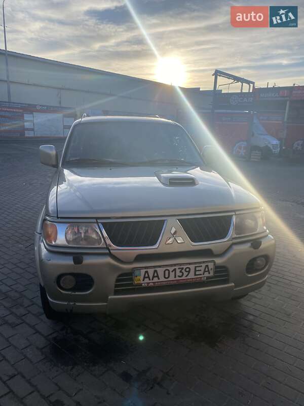Mitsubishi Pajero Sport 2007