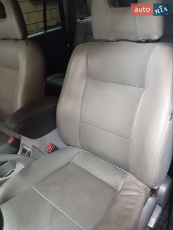 Внедорожник / Кроссовер Mitsubishi Pajero Sport 2002 в Одессе фото 12 Внедорожник / Кроссовер Mitsubishi Pajero Sport 2002 в Одессе