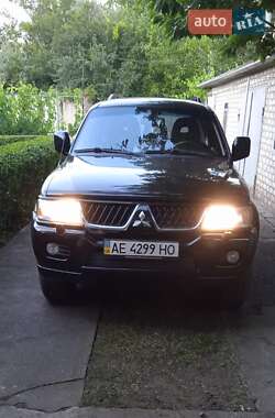 Позашляховик / Кросовер Mitsubishi Pajero Sport 2006 в Зеленодольську