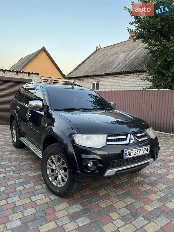 Mitsubishi Pajero Sport