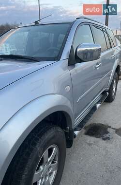 Позашляховик / Кросовер Mitsubishi Pajero Sport 2013 в Запоріжжі