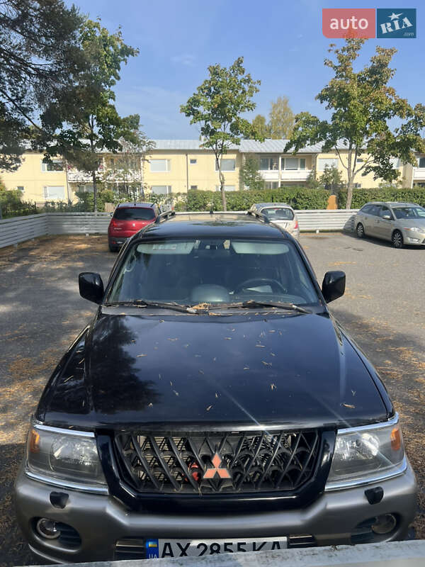 Внедорожник / Кроссовер Mitsubishi Pajero Sport 2005 в Изюме