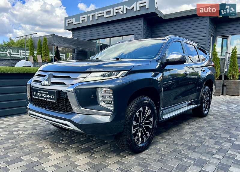 Внедорожник / Кроссовер Mitsubishi Pajero Sport 2019 в Киеве
