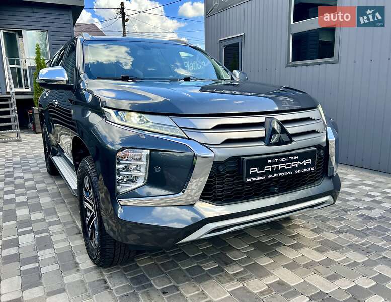 Внедорожник / Кроссовер Mitsubishi Pajero Sport 2019 в Киеве