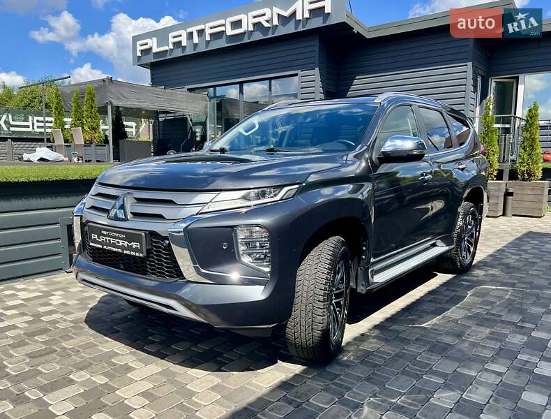 Внедорожник / Кроссовер Mitsubishi Pajero Sport 2019 в Киеве