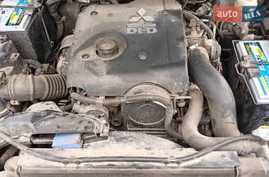 Позашляховик / Кросовер Mitsubishi Pajero Sport 2011 в Києві