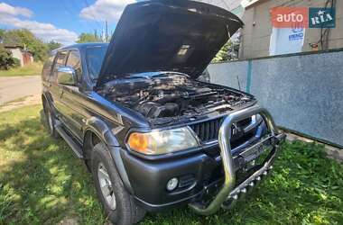 Внедорожник / Кроссовер Mitsubishi Pajero Sport 2004 в Киеве