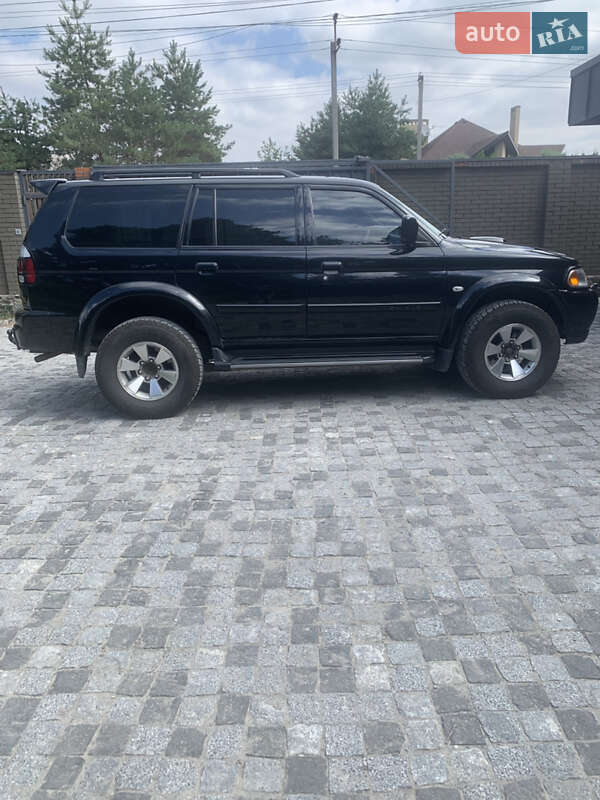 Внедорожник / Кроссовер Mitsubishi Pajero Sport 2007 в Днепре фото 2 Внедорожник / Кроссовер Mitsubishi Pajero Sport 2007 в Днепре