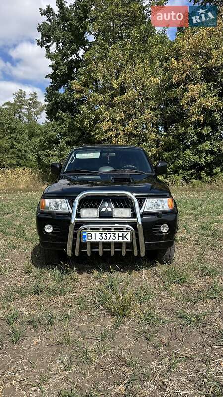 Внедорожник / Кроссовер Mitsubishi Pajero Sport 2007 в Лубнах