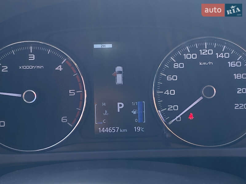 Позашляховик / Кросовер Mitsubishi Pajero Sport 2018 в Броварах