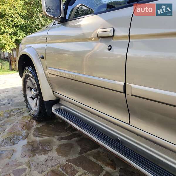 Внедорожник / Кроссовер Mitsubishi Pajero Sport 2007 в Ужгороде фото 16 Внедорожник / Кроссовер Mitsubishi Pajero Sport 2007 в Ужгороде