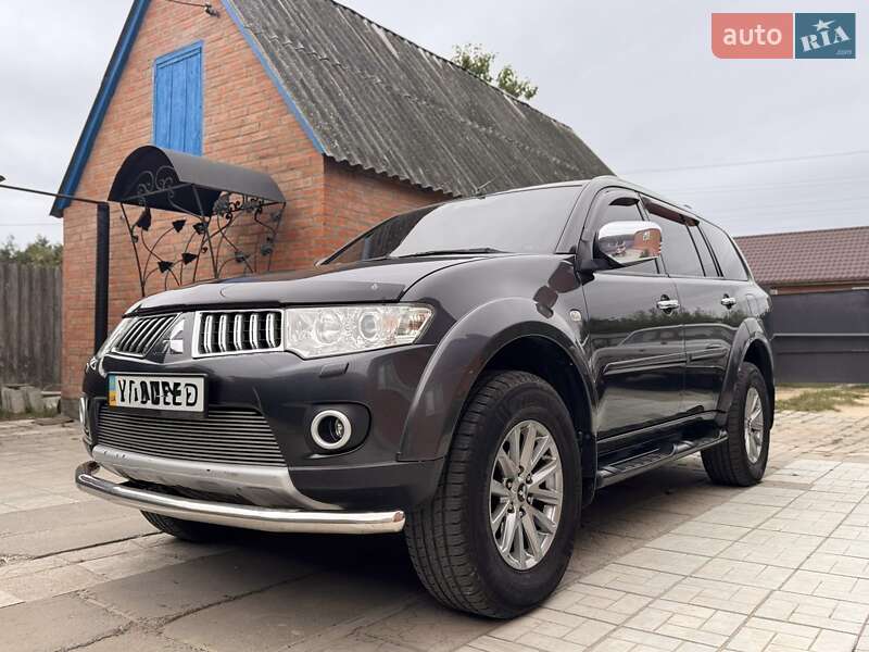 Позашляховик / Кросовер Mitsubishi Pajero Sport 2011 в Києві фото 5 Позашляховик / Кросовер Mitsubishi Pajero Sport 2011 в Києві