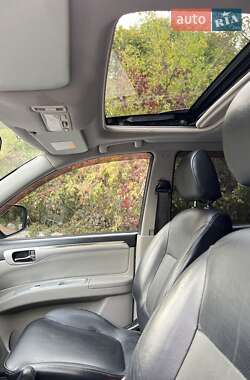 Внедорожник / Кроссовер Mitsubishi Pajero Sport 2011 в 