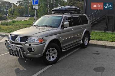 Внедорожник / Кроссовер Mitsubishi Pajero Sport 2006 в Чернигове