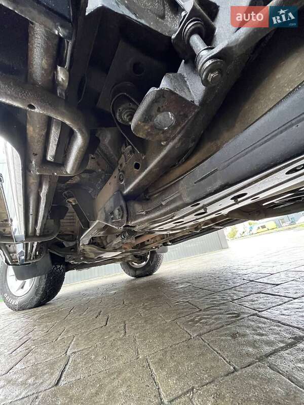 Внедорожник / Кроссовер Mitsubishi Pajero Sport 2006 в Ивано-Франковске