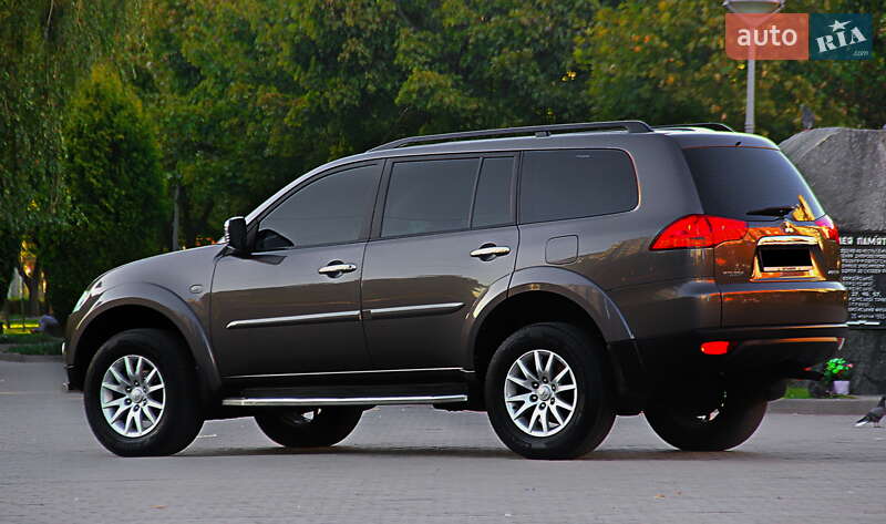 Внедорожник / Кроссовер Mitsubishi Pajero Sport 2013 в Днепре фото 5 Внедорожник / Кроссовер Mitsubishi Pajero Sport 2013 в Днепре