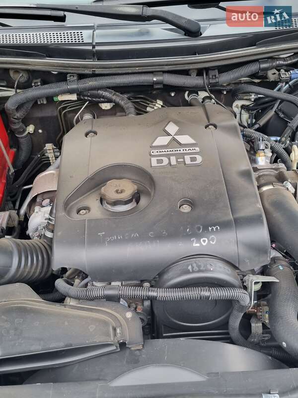 Внедорожник / Кроссовер Mitsubishi Pajero Sport 2011 в Одессе