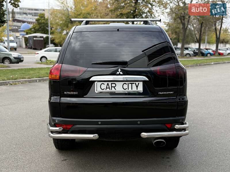 Внедорожник / Кроссовер Mitsubishi Pajero Sport 2012 в Киеве