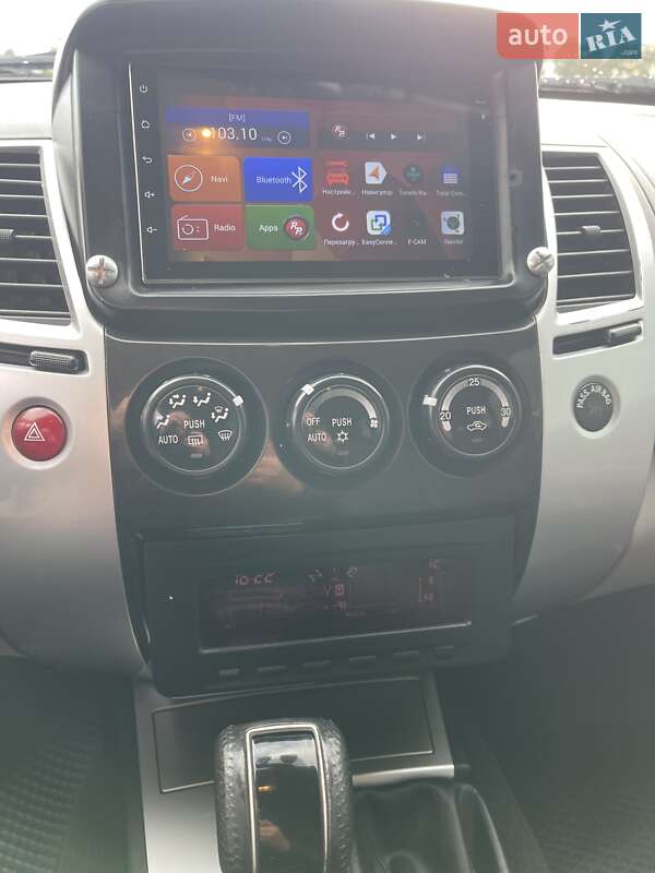 Внедорожник / Кроссовер Mitsubishi Pajero Sport 2010 в Киеве фото 29 Внедорожник / Кроссовер Mitsubishi Pajero Sport 2010 в Киеве