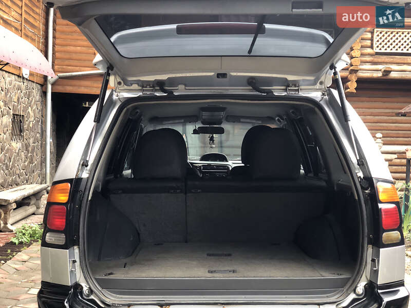 Позашляховик / Кросовер Mitsubishi Pajero Sport 2004 в Рахові