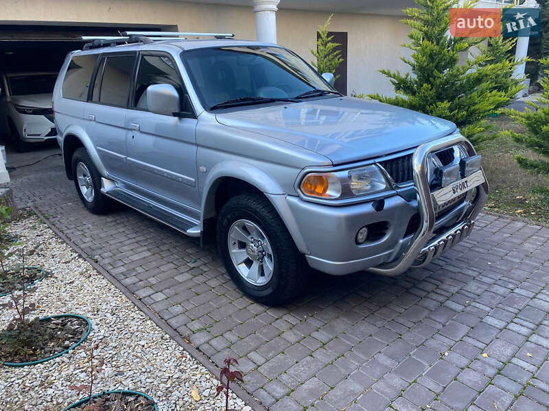 Внедорожник / Кроссовер Mitsubishi Pajero Sport 2006 в Одессе