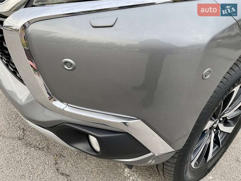 Внедорожник / Кроссовер Mitsubishi Pajero Sport 2017 в Киеве фото 31 Внедорожник / Кроссовер Mitsubishi Pajero Sport 2017 в Киеве