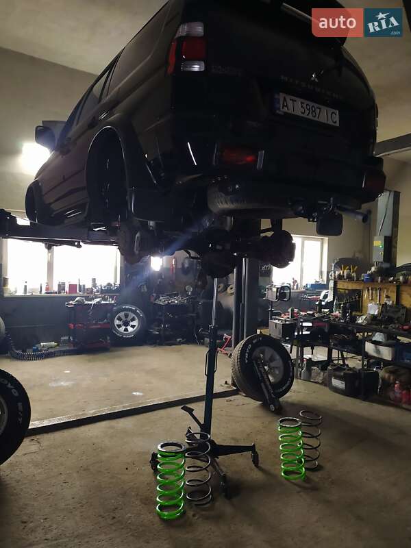 Внедорожник / Кроссовер Mitsubishi Pajero Sport 2007 в Ивано-Франковске