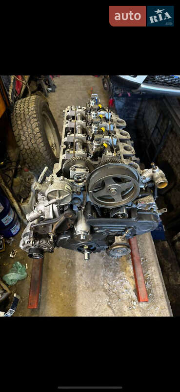 Внедорожник / Кроссовер Mitsubishi Pajero Sport 2011 в Харькове