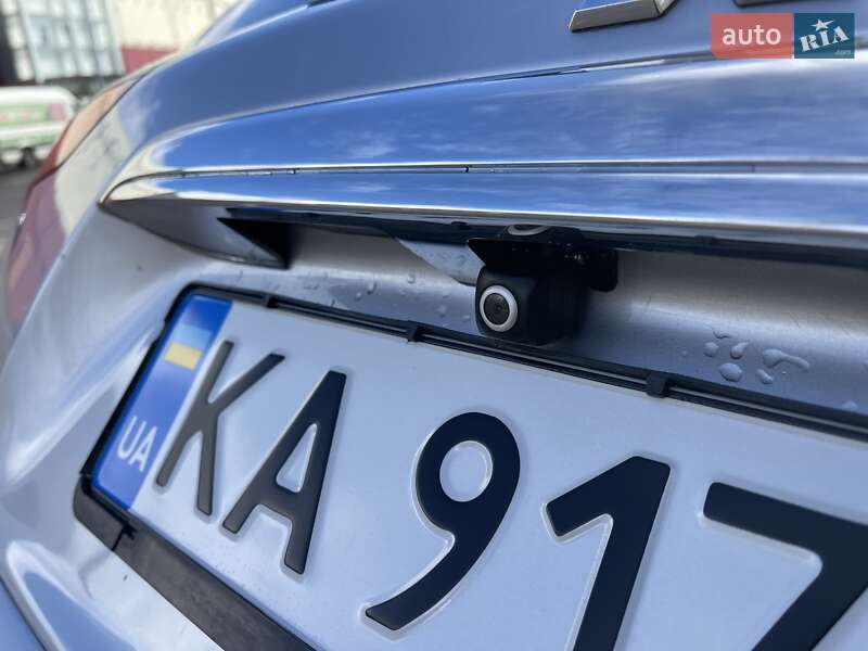 Внедорожник / Кроссовер Mitsubishi Pajero Sport 2010 в Киеве