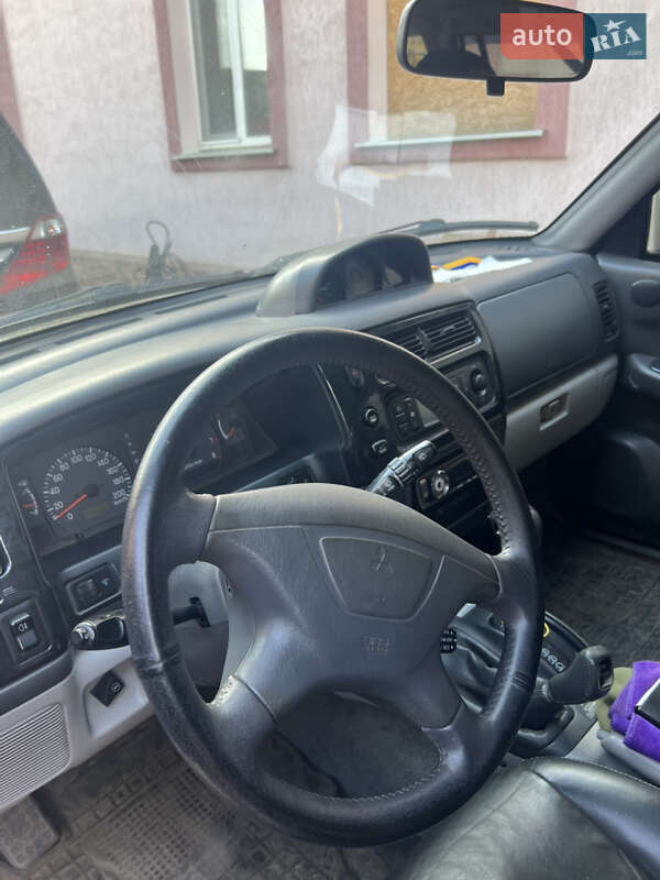 Внедорожник / Кроссовер Mitsubishi Pajero Sport 2007 в Барвенкове