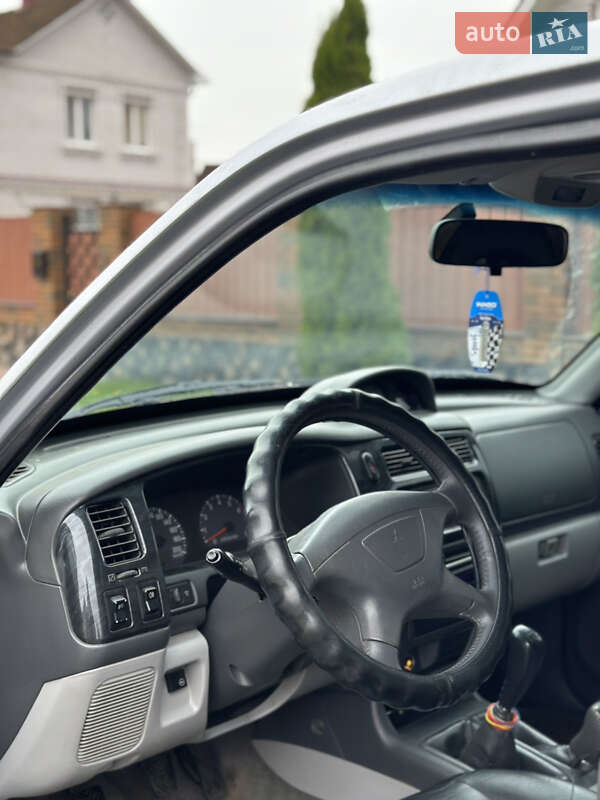 Позашляховик / Кросовер Mitsubishi Pajero Sport 2008 в Миронівці