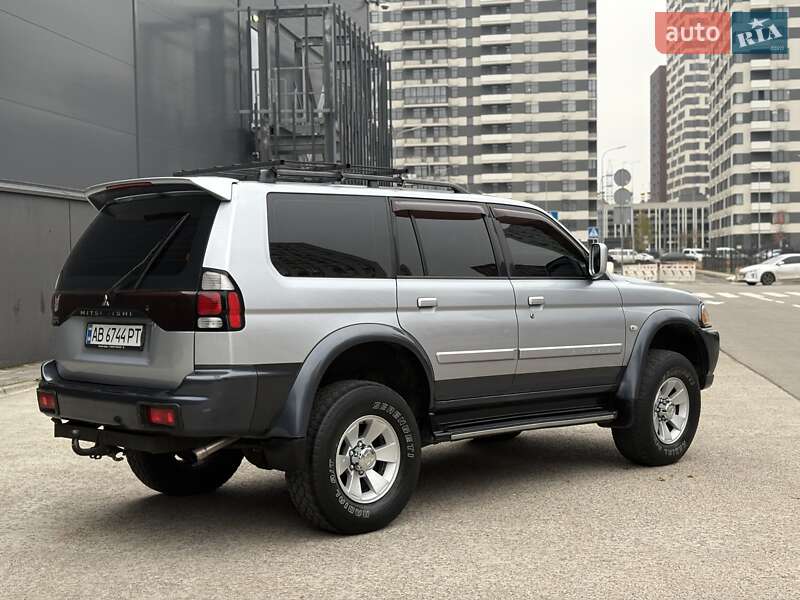 Внедорожник / Кроссовер Mitsubishi Pajero Sport 2005 в Киеве