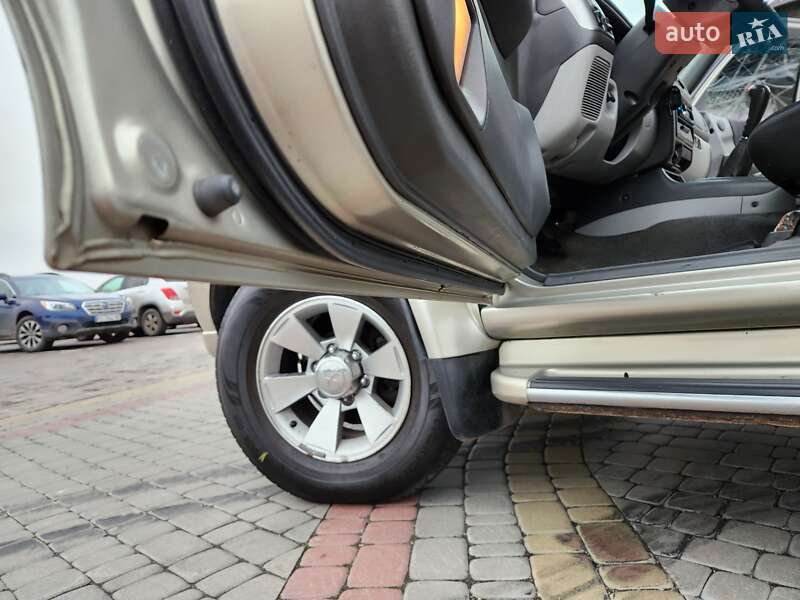 Внедорожник / Кроссовер Mitsubishi Pajero Sport 2007 в Харькове