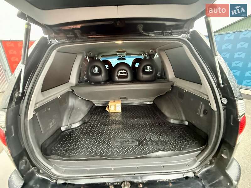 Позашляховик / Кросовер Mitsubishi Pajero Sport 2006 в Києві