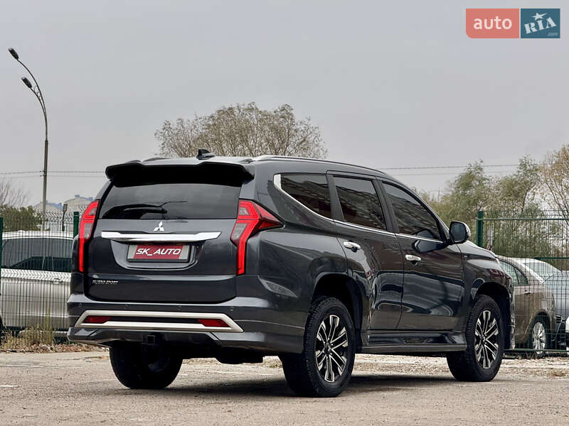 Внедорожник / Кроссовер Mitsubishi Pajero Sport 2019 в Киеве